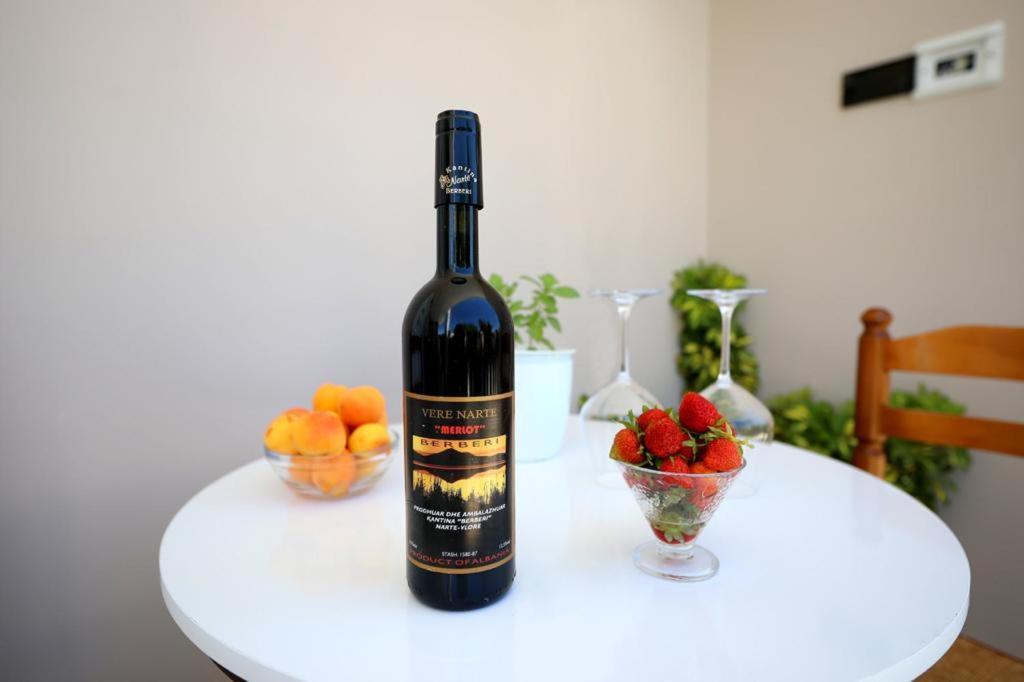 Guest House Narta Vlore Bagian luar foto