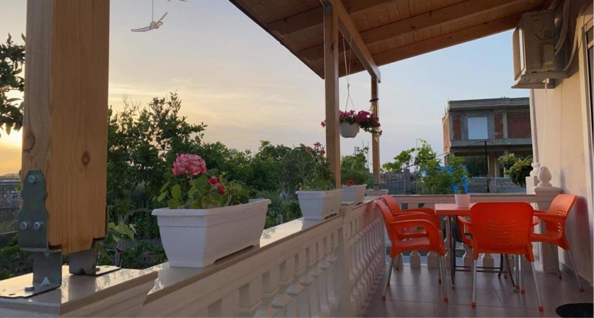 Guest House Narta Vlore Bagian luar foto