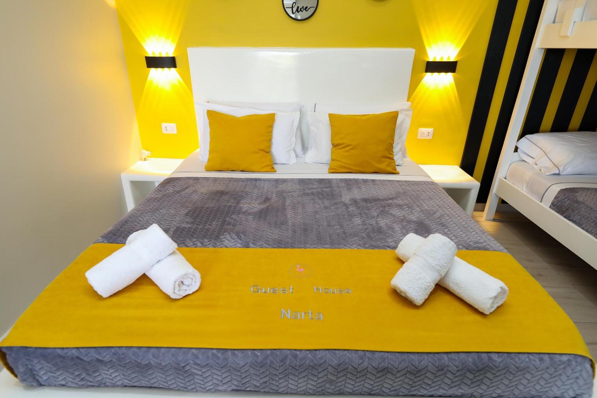 Guest House Narta Vlore Bagian luar foto
