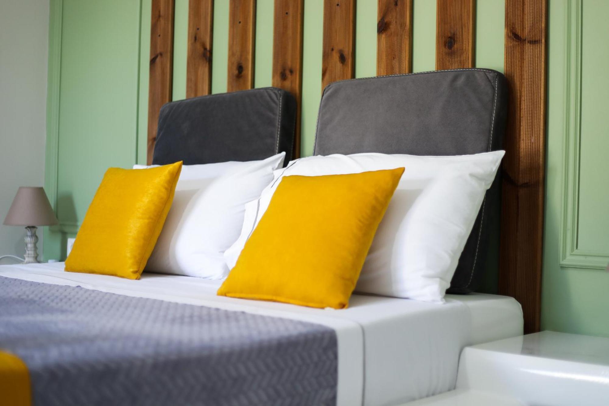 Guest House Narta Vlore Bagian luar foto