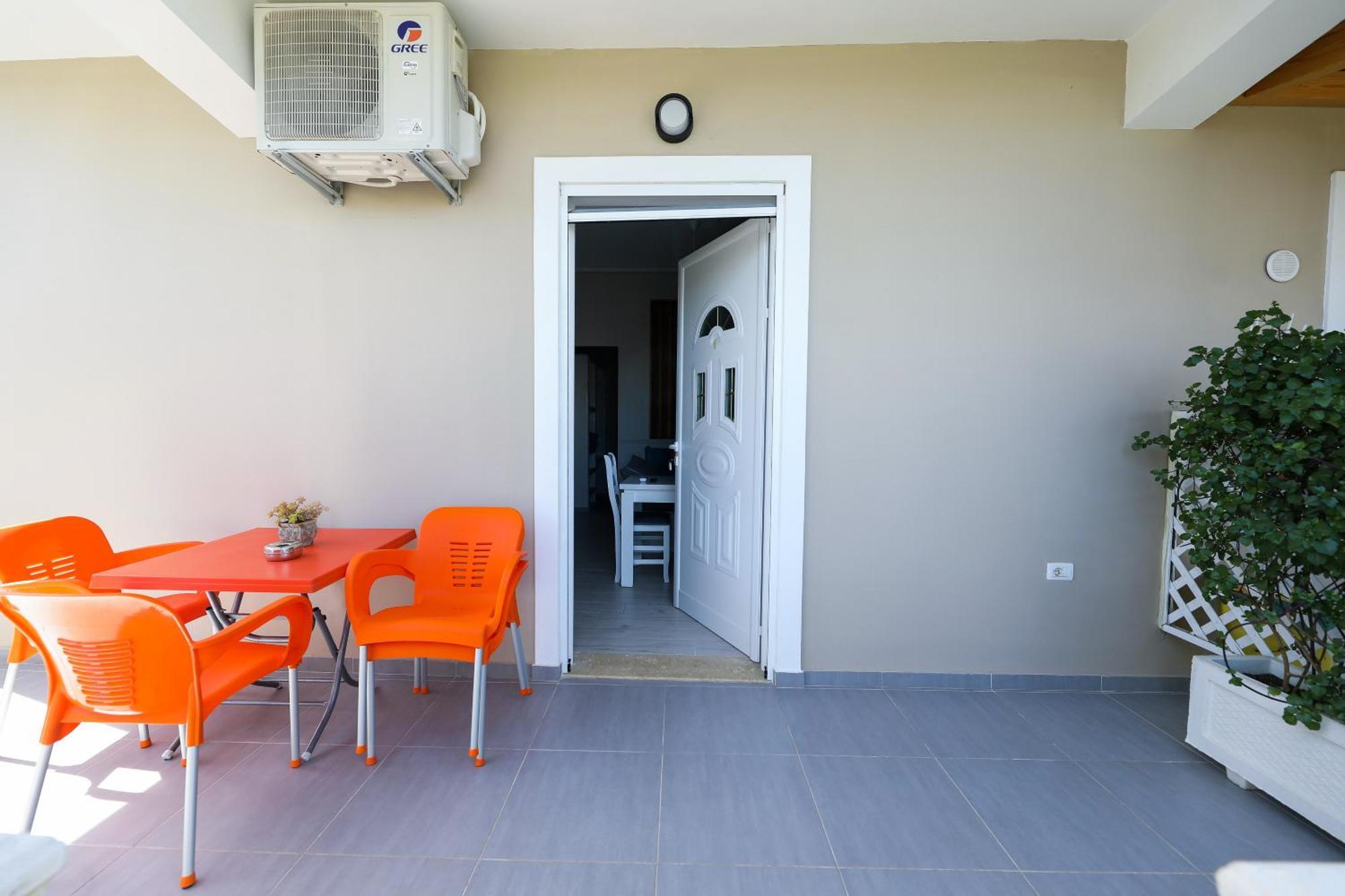 Guest House Narta Vlore Bagian luar foto
