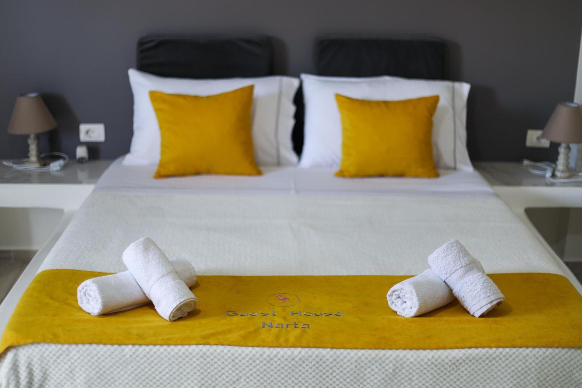 Guest House Narta Vlore Bagian luar foto
